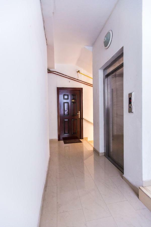 Apartament On Rustaveli Батуми Экстерьер фото